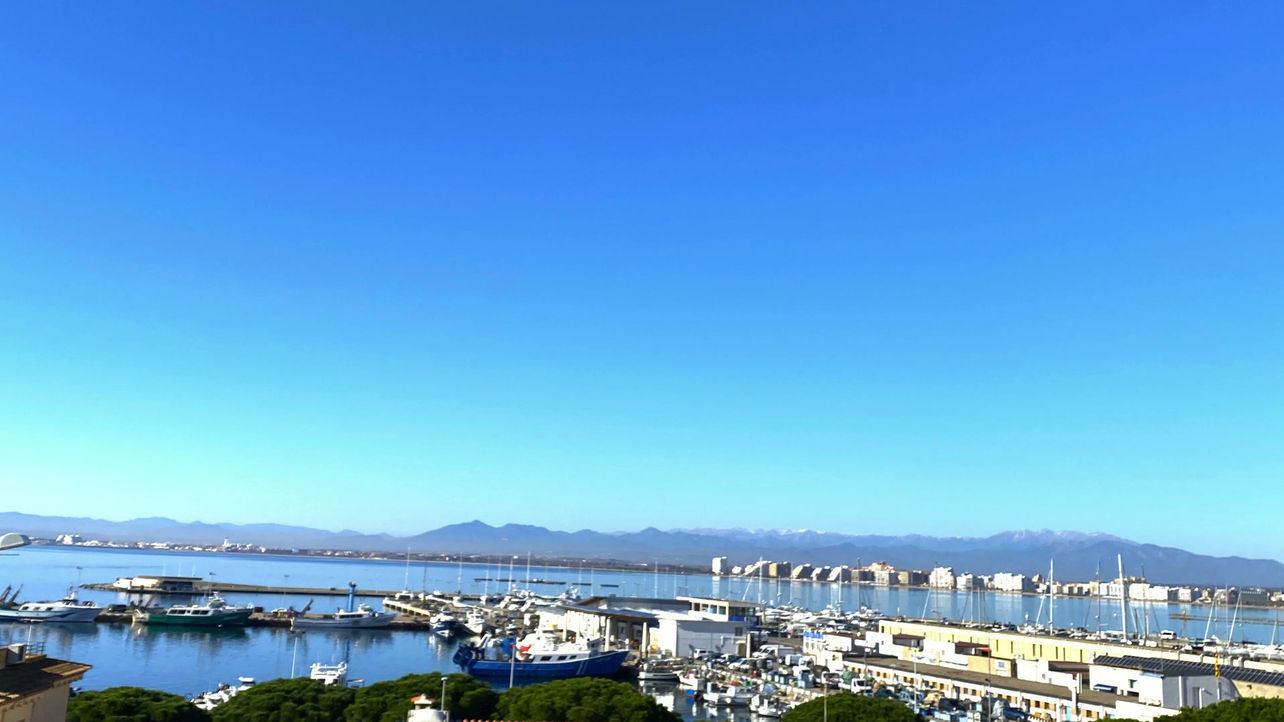 Fantastic sea views apartment in Roses, Spain